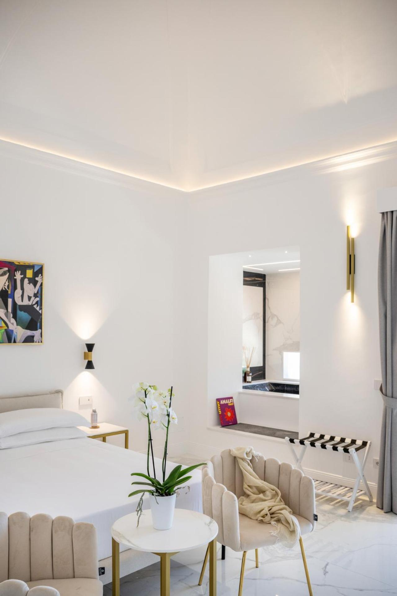 Gianlica Suites Positano Bagian luar foto